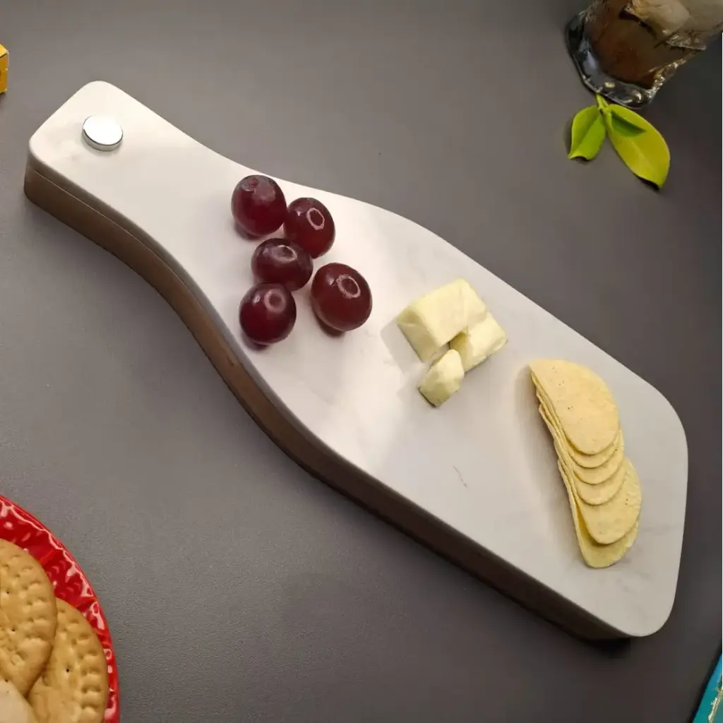 Set Tabla de queso con 3 utensilios de corte Botella